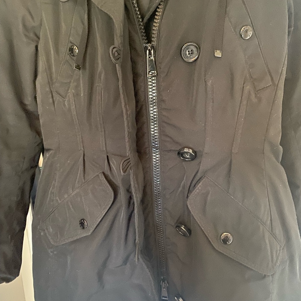 Moncler down jacket size T2 with real fur runs like medium - Picture 2 of 11